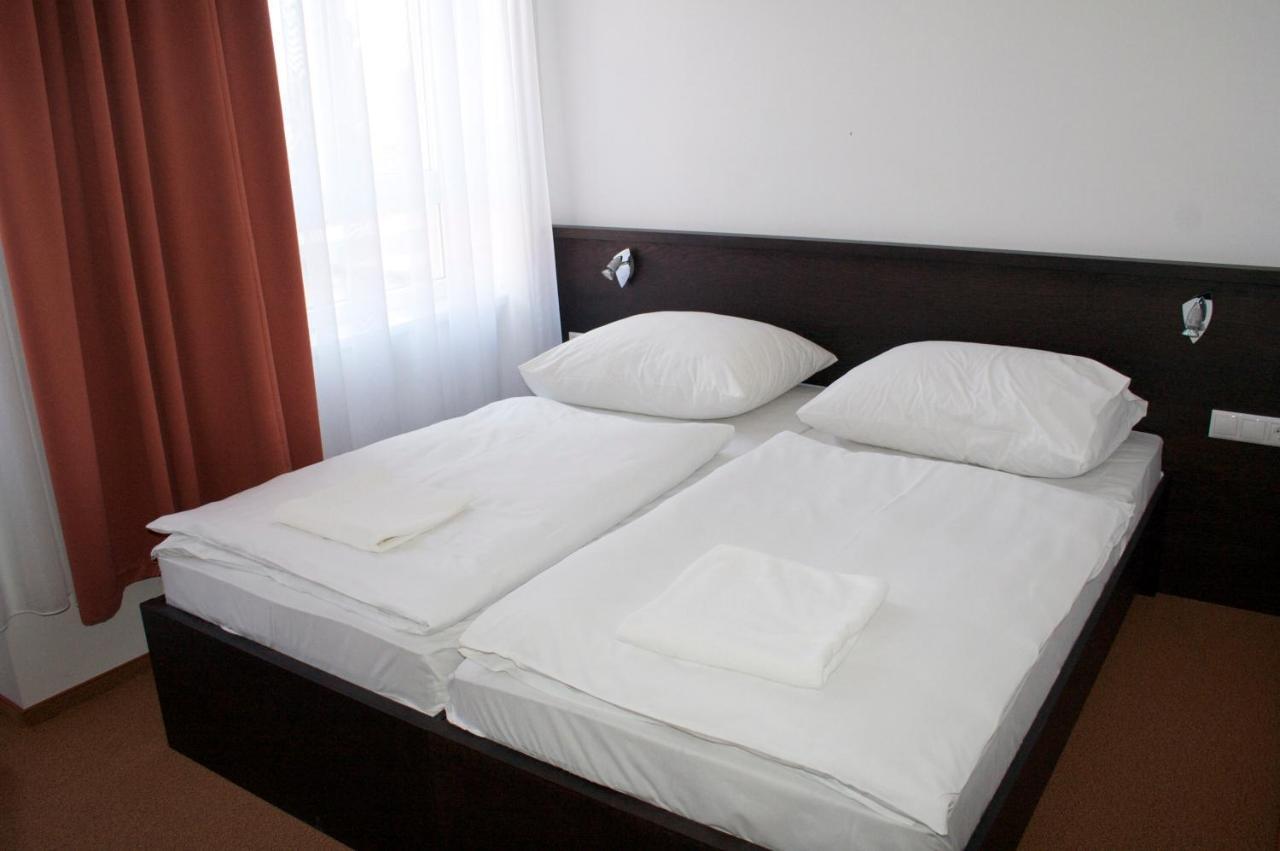 Hotel Central Nagykanizsa Eksteriør bilde