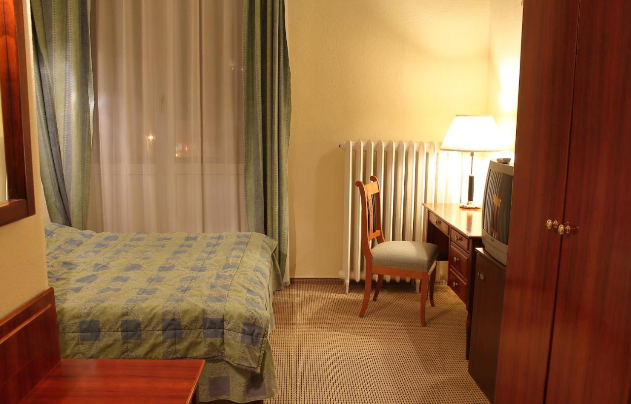 Hotel Central Nagykanizsa Eksteriør bilde