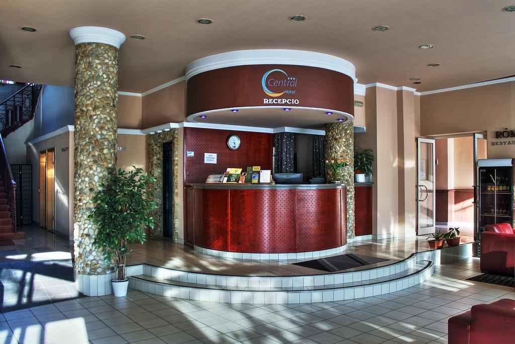 Hotel Central Nagykanizsa Eksteriør bilde